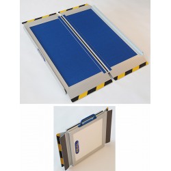 Rampe d'accès valise antidérapante L52 x P76 cm