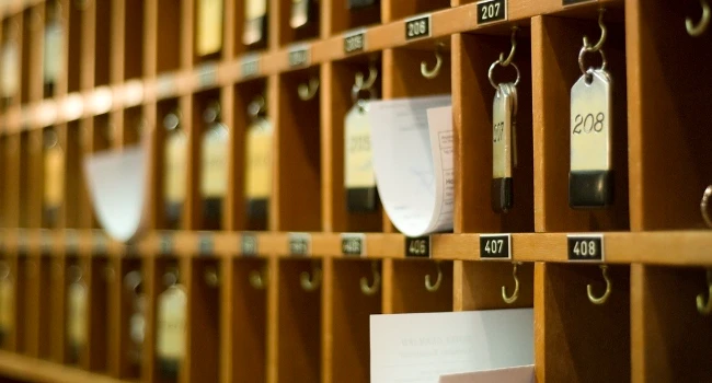Système de gestion des porte-clés d'hôtel pour moins de perte de porte clés avec tableau organisé et étiquettes